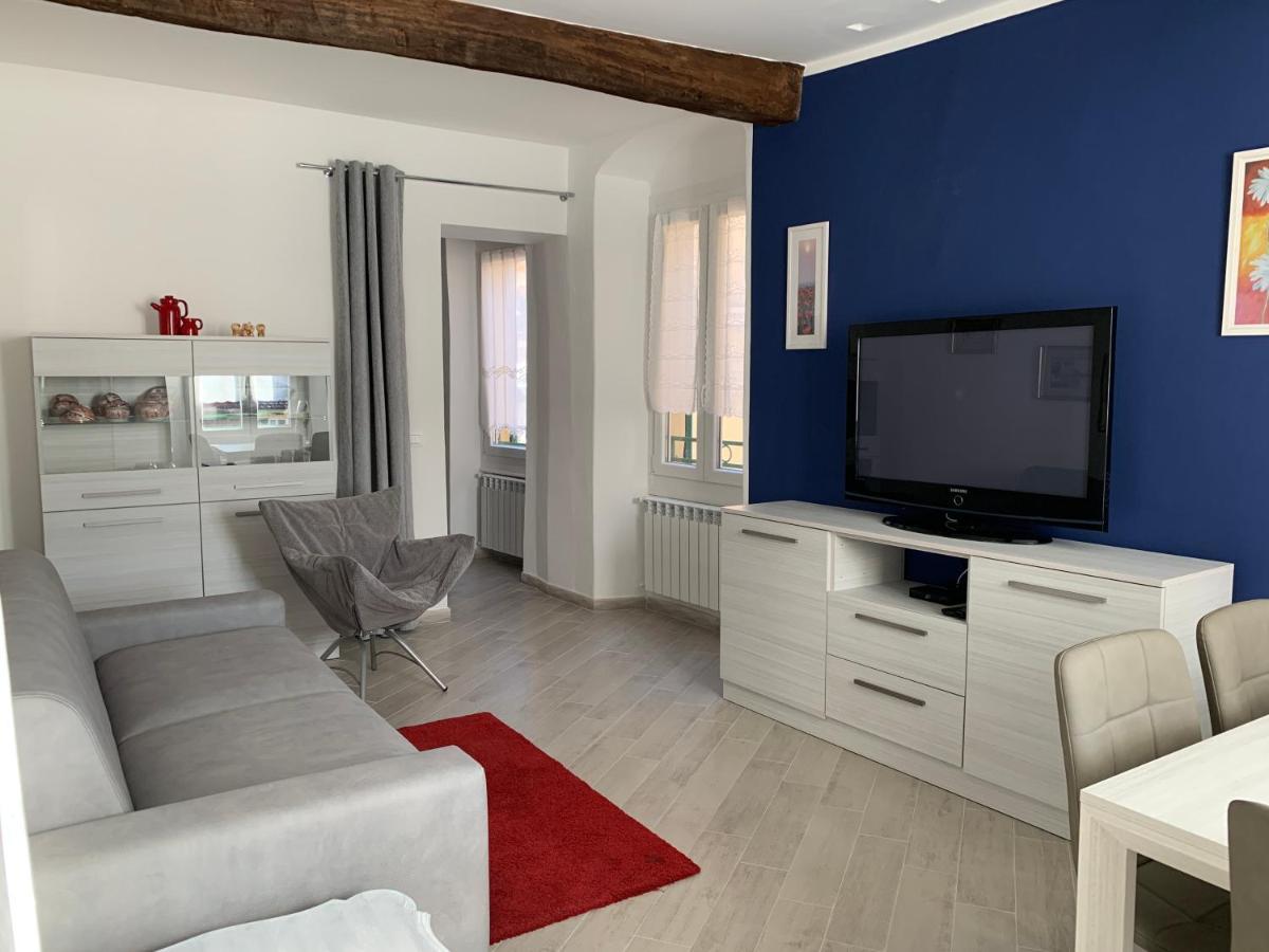 Holiday At Chiavari Exterior foto
