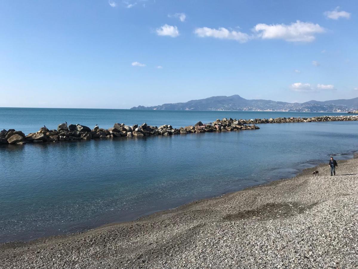 Holiday At Chiavari Exterior foto
