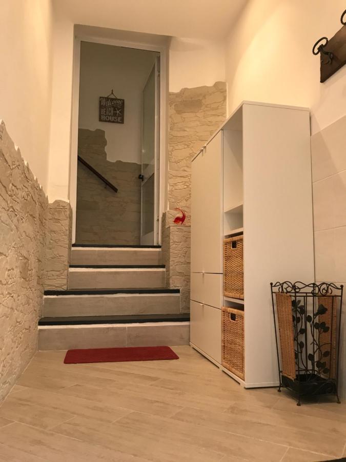 Holiday At Chiavari Exterior foto